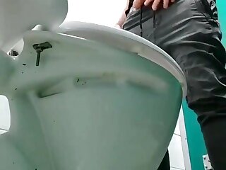 Hidden Cam Public Toilet Piss Boys Porn