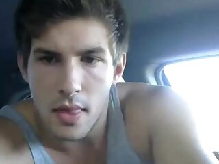 Str8 hot twink jock jerks in his car
