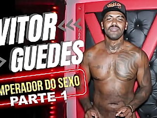 Vitor Guedes&comma; o imperador do sexo&comma; em show de sexo em S&atilde;o Paulo - Parte 1 - WhatsApp PapoMix &lpar;11&rpar; 94779-1519