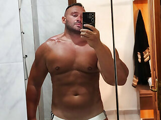 20 Serbian daddy Vladimir vladimir_35 onlyfans leaked