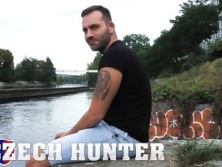 Czech Hunter 719