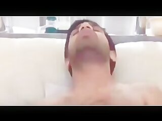 Mano Cums