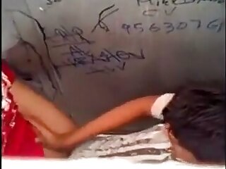 Gay safado levando pirocada no banheirão